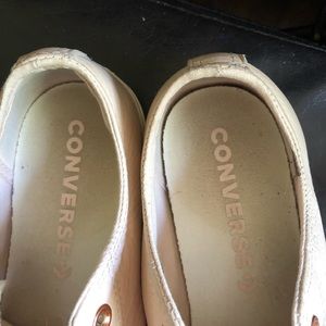 Converse Shoes - BLUSH AND ROSE GOLD CONVERSES SIZE 8 Converse Shoes - BLUSH AND ROSE GOLD CONVERSES SIZE 8
